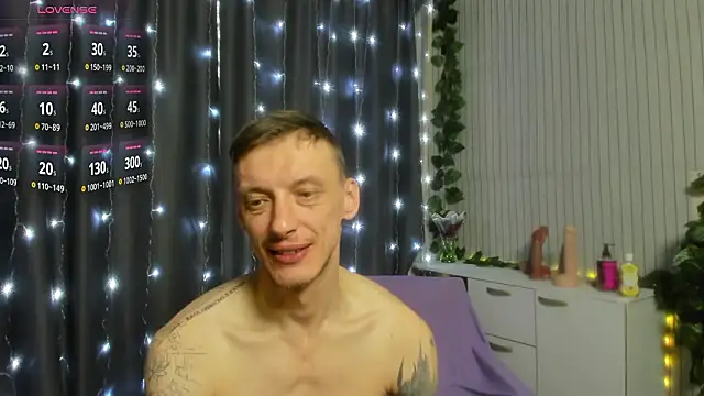 Jamie Inked online show from March 9, 3:06 pm