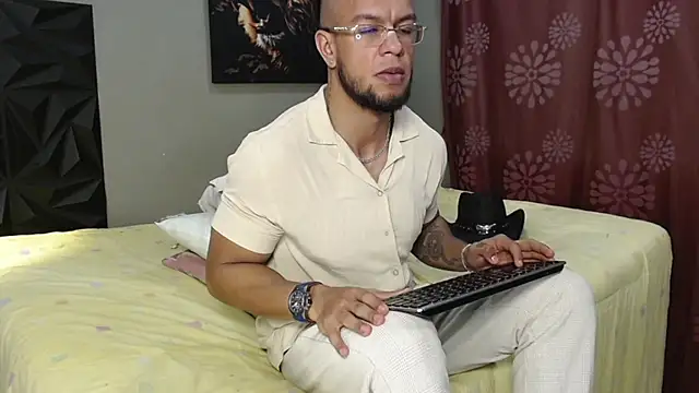 jacob bentley online show from March 8, 3:54 am