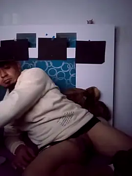 diablitoooxxx online show from April 10, 7:04 am