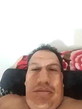 Jesucristo7654 online show from April 5, 7:54 pm