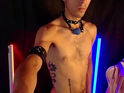 dark rosse online show from March 31, 10:11 pm