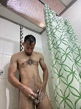 TyagoRoberts  online show from February 28, 8:30 pm