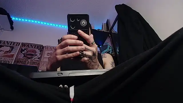 Anhony Muscle online show from February 4, 5:19 pm