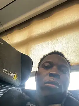 Bigchocco online show from April 1, 11:45 am