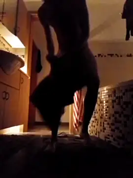 Erz84 online show from October 22, 10:02 pm