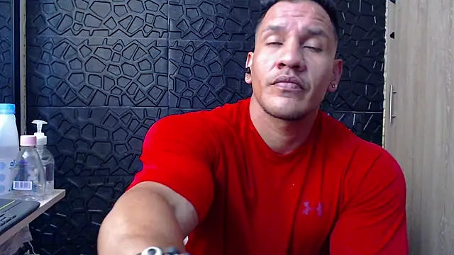 viktor herrera online show from January 17, 2:42 pm