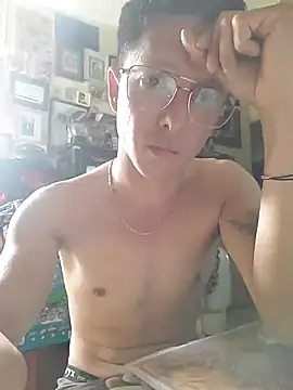 ab fallenius online show from April 10, 11:12 pm