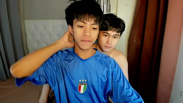 davincihugecock online show from February 17, 4:50 pm