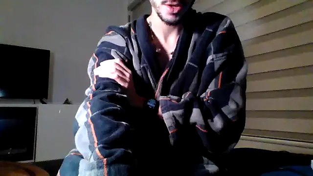 elimystxo online show from February 5, 7:26 am