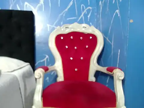 Iam Smith  online show from February 10, 3:33 am