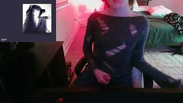 huntress18 online show from January 13, 1:54 am