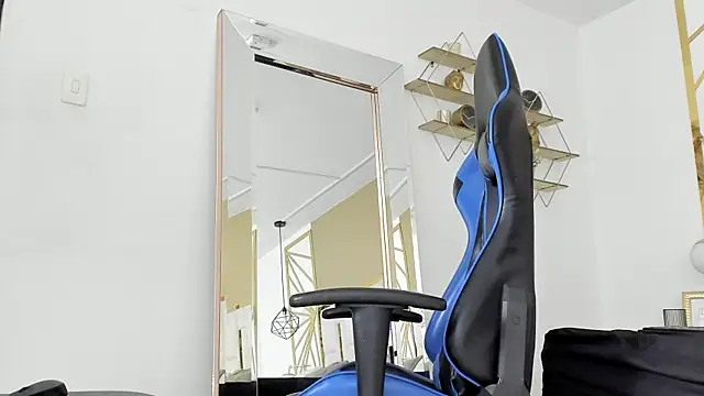 ANDYBABE VC online show from January 15, 1:25 pm