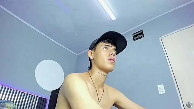 Astaroth Grigori online show from January 18, 7:27 pm