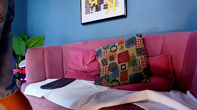 Vans Ross online show from February 20, 7:37 pm