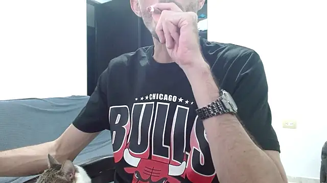 maskguy23 online show from June 12, 4:55 am