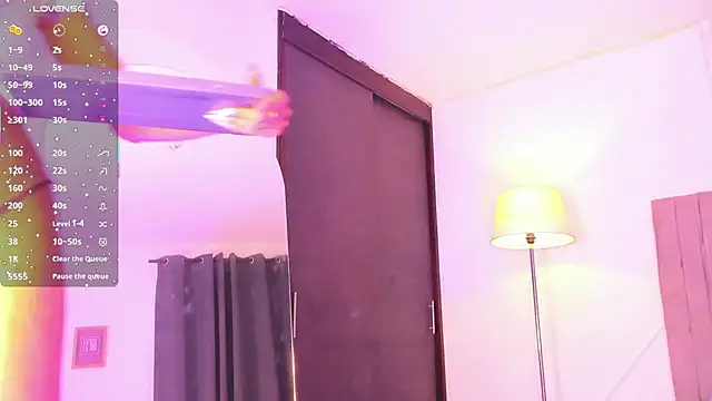 im charles online show from February 7, 9:42 pm