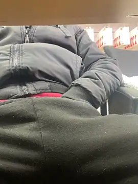 Ilyass heway online show from February 6, 4:59 pm