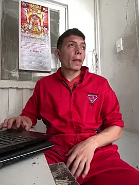 santiObrero online show from February 23, 3:47 pm