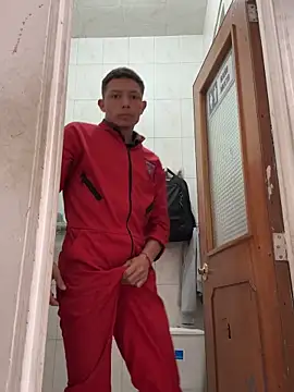 santiObrero online show from March 14, 3:30 pm