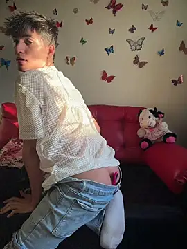 Naim TheKing online show from April 19, 10:34 pm