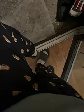 InkedGuy1 online show from March 27, 9:05 pm