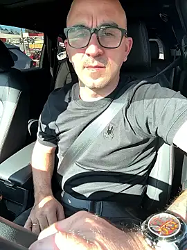 Nikkylive online show from January 18, 8:55 pm