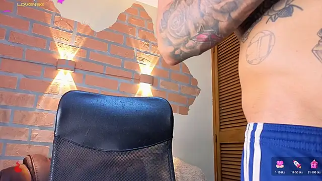 mister eithan online show from March 5, 2:19 am