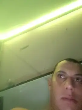 LUis3194 online show from July 9, 5:44 am