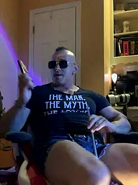 daddydonkey84 online show from May 25, 3:13 am