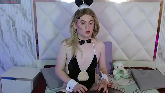 NOOAH TAY online show from February 3, 3:04 am