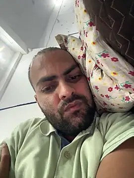 hardlysuck online show from March 15, 6:03 pm