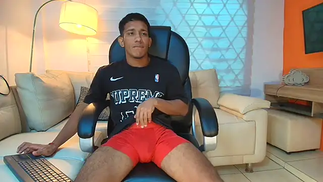 ricky spensar23cm  online show from March 28, 3:29 am