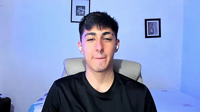 babyted272 online show from March 8, 6:39 am