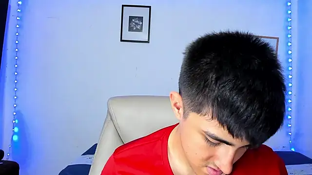 babyted272 online show from April 13, 8:31 pm