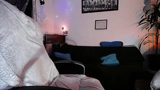 tiancam online show from April 17, 4:04 am