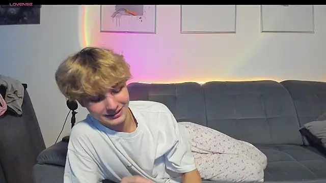 bunnyblush67 online show from March 7, 9:07 am