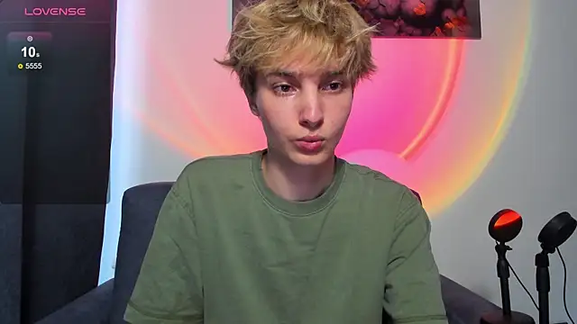 bunnyblush67 online show from April 4, 4:53 am