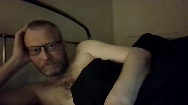 UnshodSixties online show from April 13, 9:15 pm