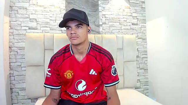 samuel wyatt online show from March 6, 1:08 pm