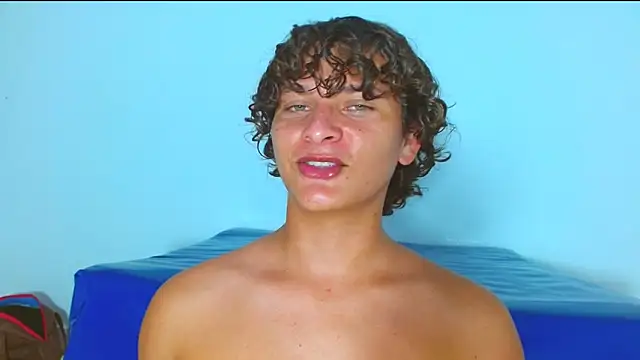 arielnoir6958 online show from February 28, 11:48 pm