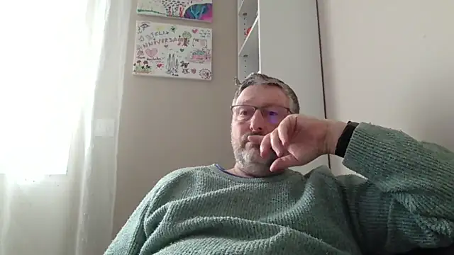 doudou310 online show from February 24, 10:16 am