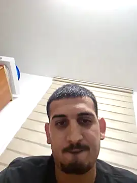 Bigcock311303 online show from March 26, 4:00 pm