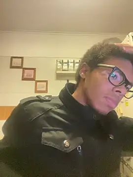 ELPikaPreta online show from February 2, 2:21 am