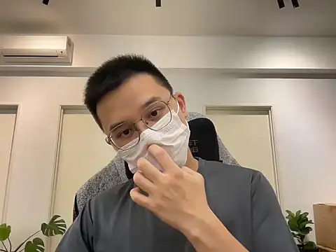 bigdomdomsss online show from February 2, 4:26 pm