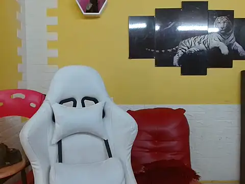 chacorta  online show from April 4, 2:36 pm