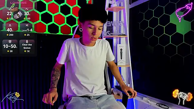 David Banks  online show from April 14, 3:22 pm