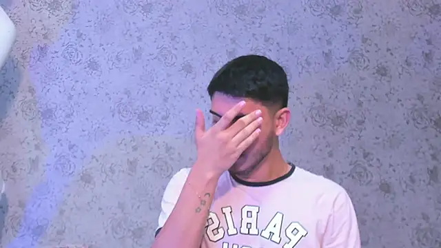 Apolo Gray online show from February 11, 4:28 am