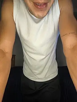 logan-31 online show from February 24, 4:24 am