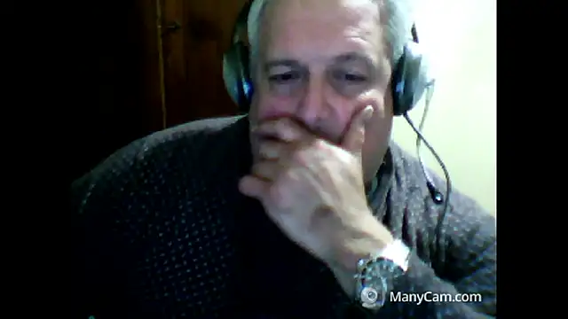 swichcassanesi online show from March 24, 9:19 pm