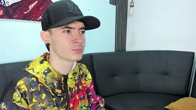 Lio      online show from February 12, 4:24 pm